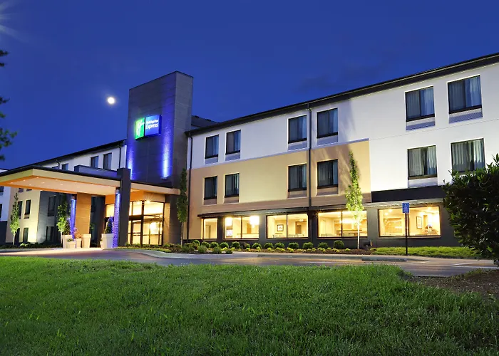 Holiday Inn Express Brentwood-South Cool Springs By Ihg