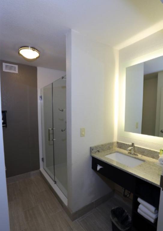 Express Brentwood-south Cool Springs By Ihg 2*